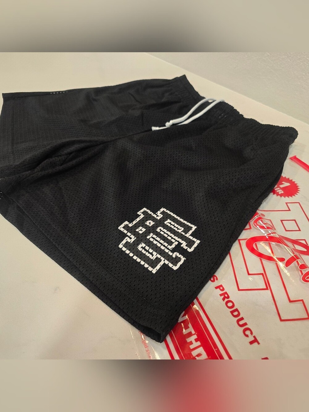 ERIC EMANUEL - EE BASIC CORE SHORTS - Black/White